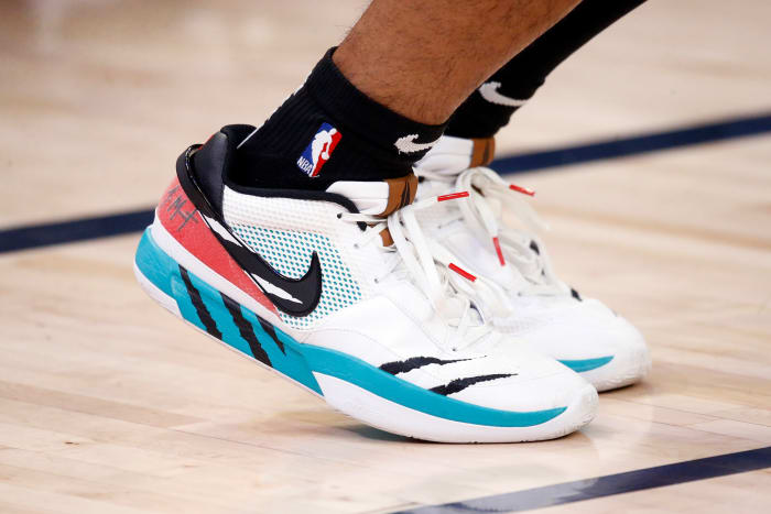 View of Ja Morant's white and black Nike shoes.